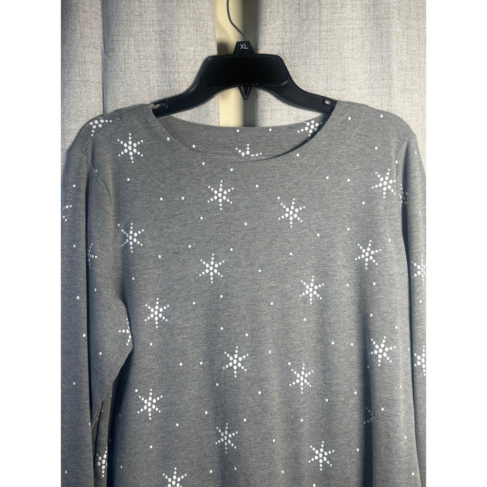 Croft & Barrow Gray Snowflake Extra Soft Sweatshirt L Long Sleeve Crew Neck